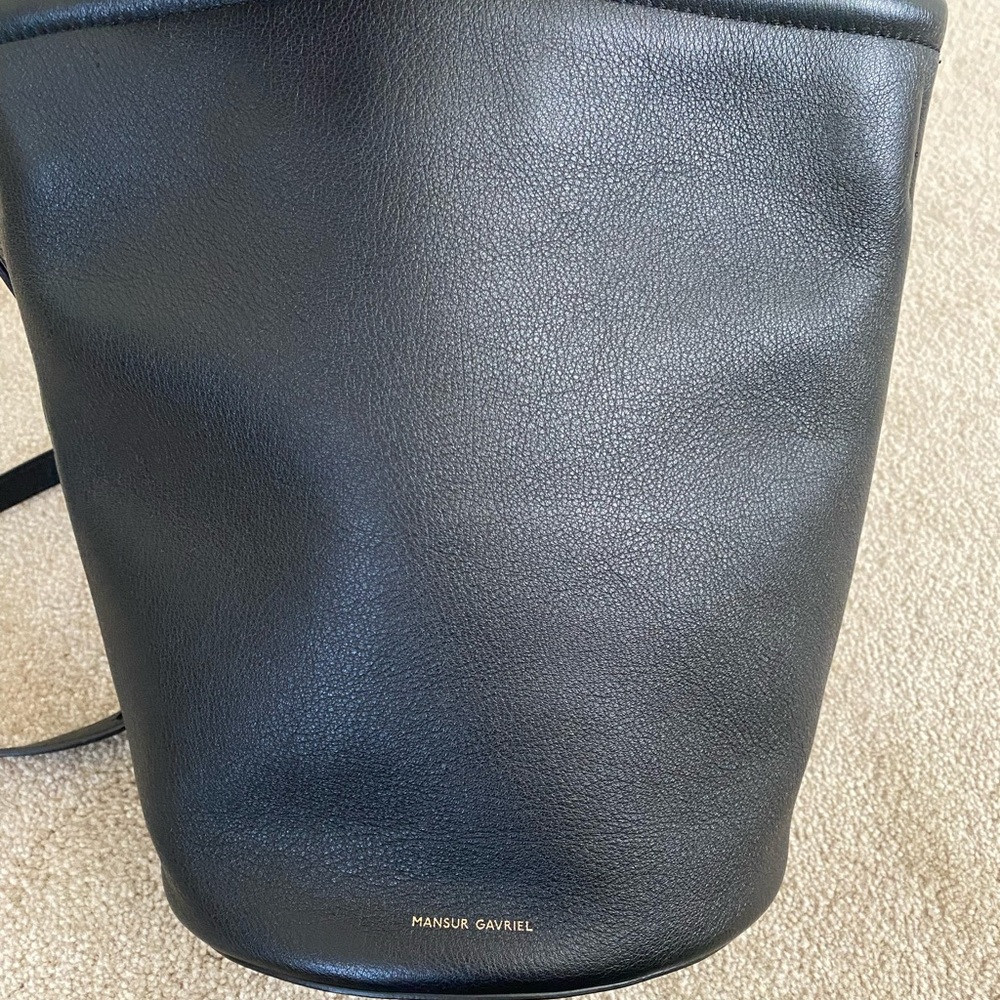 Mansur Gavriel zip bucket bag